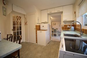 Photo 11- click for photo gallery